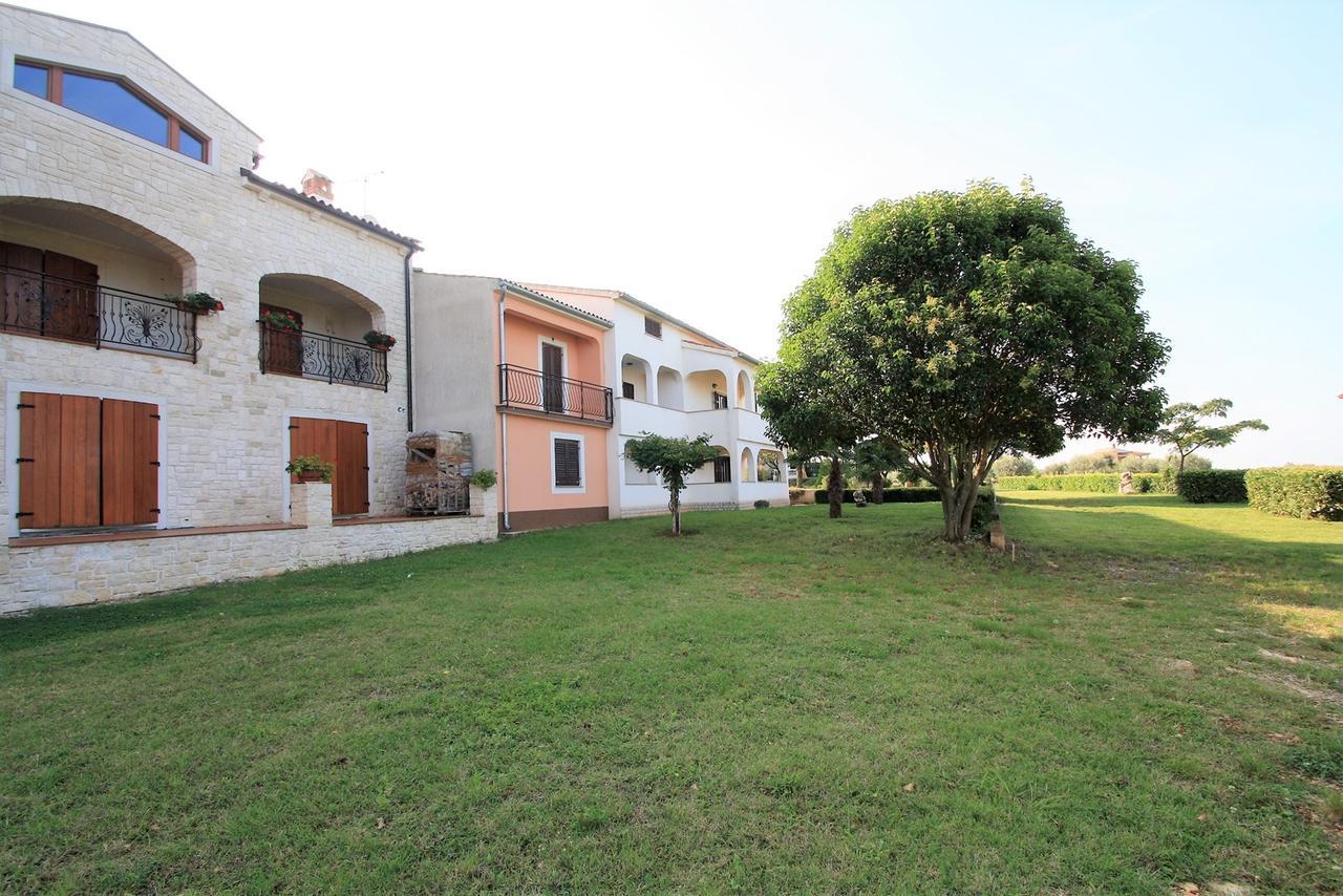 Apartments Livio Stranici Rosini エクステリア 写真